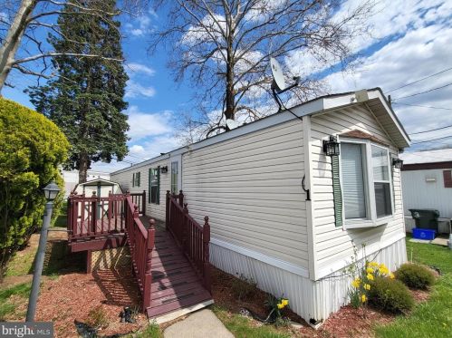 1 Daytona Blvd, Carlisle, PA 17015-8501