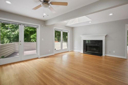 280 Halah Cir, Atlanta GA  30328-5241 exterior