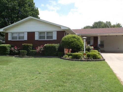 1811 Strait Pl, Farelly Lake, AR 72160-5725