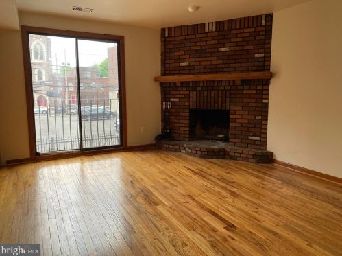 1823 Kater St, Philadelphia, PA 19146-1436