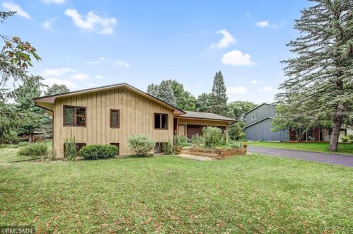 904 Highland Ave, Waterford, MN 55057-1328