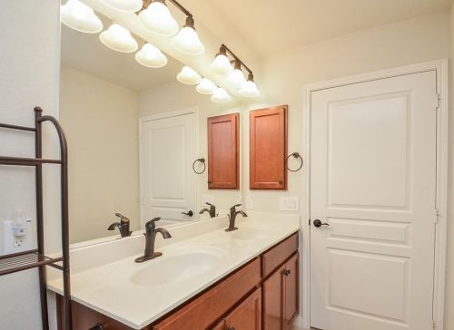 2843 Cone Flower Dr, Richmond TX 77469-5551 exterior