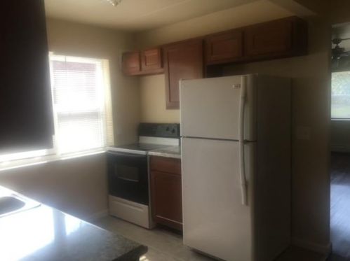 3107 Bracken Woods Ln, Cincinnati, OH 45211-7212