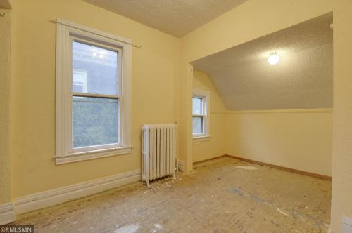 432 Dewey St, Saint Paul MN  55104-3531 exterior