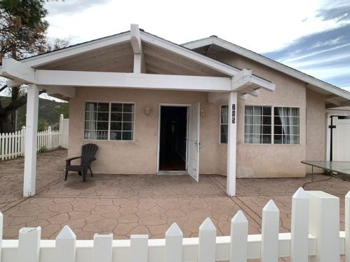 785 Lingel Dr, El Cajon, CA 92019-1450