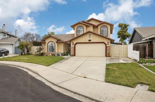 1813 Blueridge Ct, Modesto, CA 95351-4463