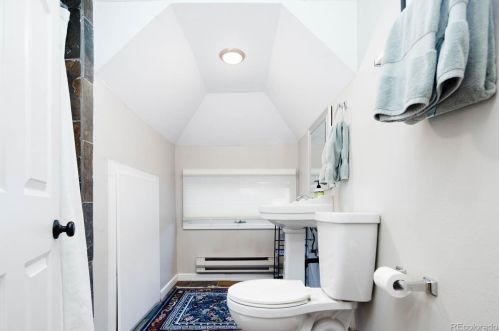 865 Logan St, Denver CO 80203-1290 exterior