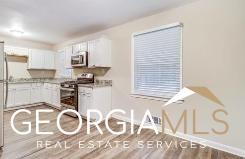 876 Hutchens Rd, Atlanta GA  30354-2502 exterior