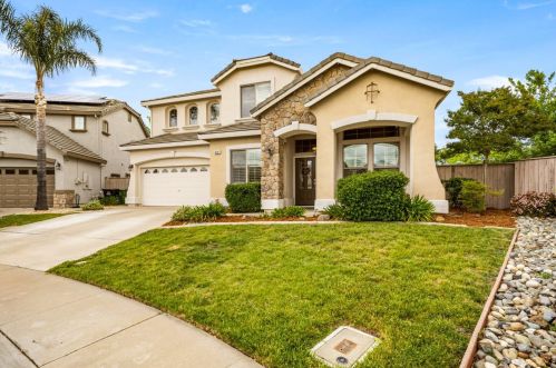 9501 Shadowrock Way, Elk Grove, CA 95624-5401