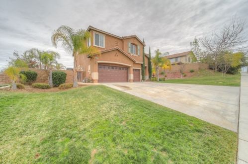 9380 Dauchy Ave, Riverside, CA 92508-9324