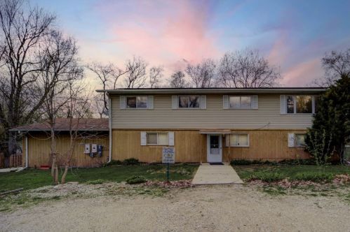 27936 Greenwood Ave, Spring Grove, IL 60081-9100
