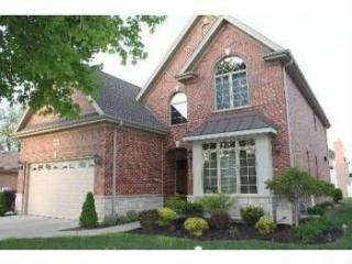 425 Broker Ave, Itasca, IL 60143-2305