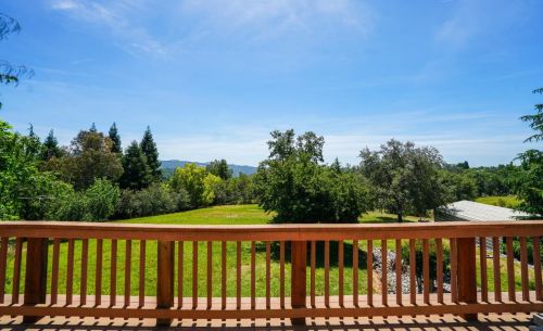 10110 Van Riper Ln, Newcastle, CA 95658-9740