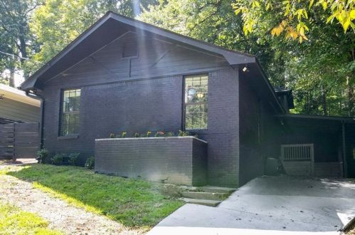 2278 Drew Valley Rd, Atlanta GA  30319-3920 exterior