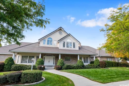 2515 Willow Hl Dr, Sandy UT 84093-1894 exterior