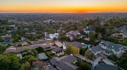 12821 Bonita Heights Dr, Santa Ana CA  92705-1319 exterior