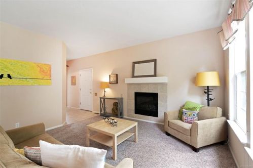 892 Granby Cir, Denver, CO 80012-3830
