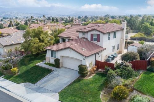 2411 Menlo Ave, San Jacinto, CA 92583-5427