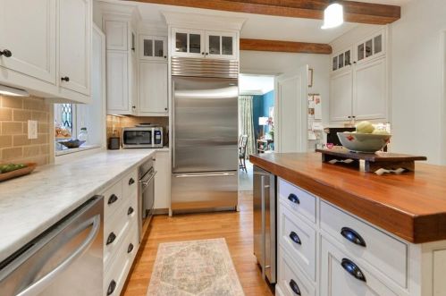 2482 Dellwood Dr, Atlanta GA  30305-4076 exterior