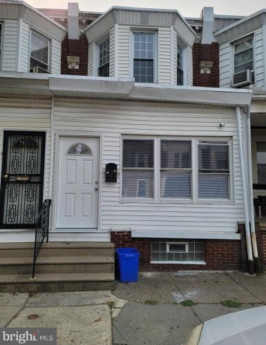 5534 American St, Philadelphia, PA 19120-2827