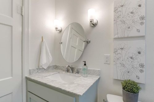 6104 Locke Ave, Fort Worth TX  76116-4635 exterior