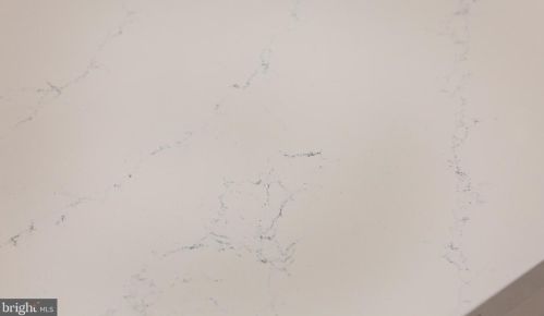 554 Spruce St, Lancaster PA  17603-3353 exterior