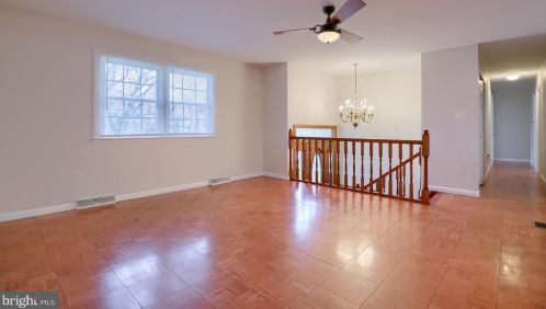 2860 Southwick Dr, Lancaster PA  17601-3549 exterior