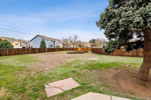 7525 61st Ave, Arvada CO  80003-5315 exterior