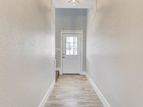 2703 Cypress St, Granbury, TX 76048-3819