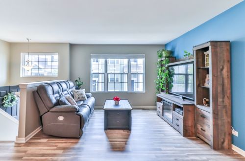 1254 Alta Vista Dr, Pingree Grove IL  60140-2057 exterior