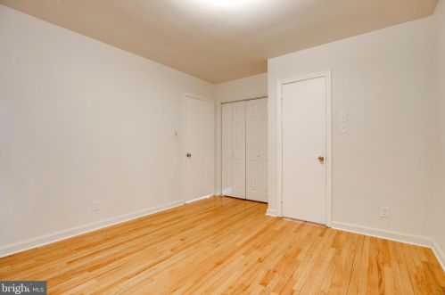 7321 Lamar Dr, Springfield VA  exterior