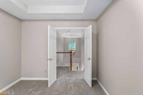 6396 Woodlawn Ave, Rex GA 30273-1826 exterior