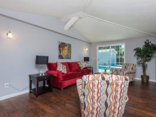 8616 La Butte Ln, Santee, CA 92071-3909