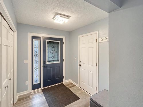 2533 Radisson Woods Dr, Minneapolis MN  55449-5320 exterior
