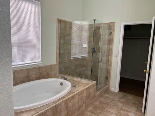 1238 Esplanade Dr, Merced CA  95348-9516 exterior