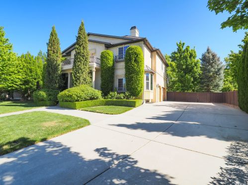 6612 Canterbury Dr, Highland, UT 84003-9330