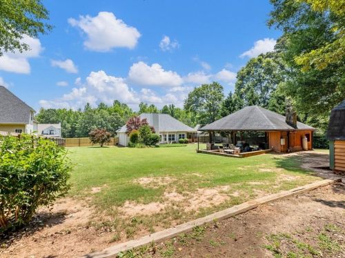 214 Palmer Ct, Jefferson GA  exterior