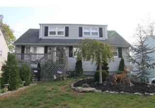 21 Falmouth Rd, Iselin, NJ 08830-2406