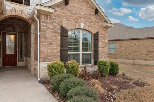 12520 Black Hills Dr, Austin TX  78748-1004 exterior