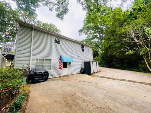 609 Old Town Rd, Villa Rica, GA 30180-1220