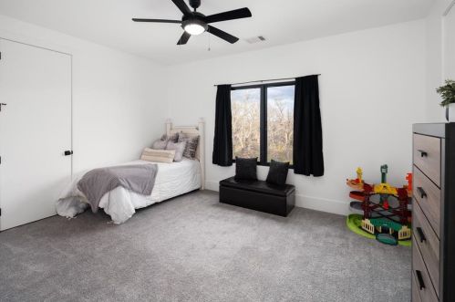 913 Thornridge Cir, Argyle TX 76226-2525 exterior