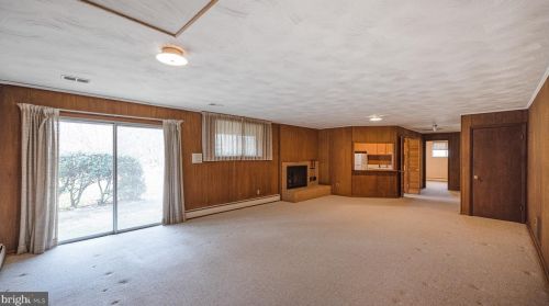 355 Scott Dr, Silver Spring MD 20904-1066 exterior