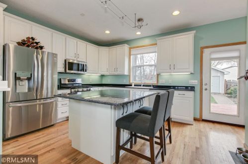 759 Butternut Ave, Saint Paul MN  55102-4104 exterior