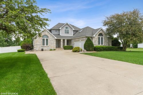 1824 Wiley Ridge Rd, Kankakee, IL 60901-8317