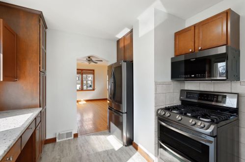 165 Arlington Ave, Saint Paul MN  55117-4476 exterior