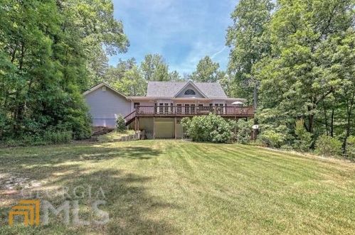 140 Fox Valley Rd, Clarkesville, GA 30523-2277