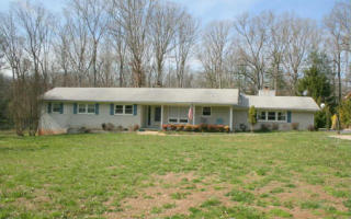 194 Pine Grove Dr, Andrews, NC 28901-7009