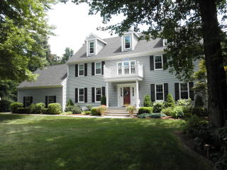 15 Fieldstone Run, Farmington, CT 06032-2730