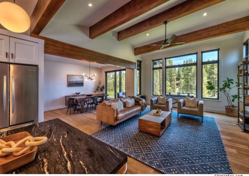 11531 Ghirard Rd, Truckee CA  96161-2776 exterior