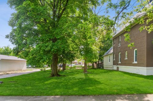 1617 Grove Ave, North Chicago, IL 60064-2036